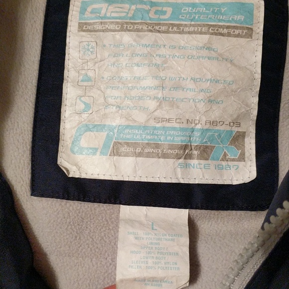 Hooded winter jacket - Picture 4 of 4